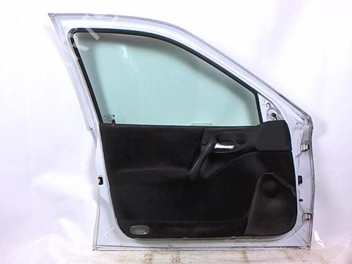 Left front door OPEL VECTRA B (J96) 1.6 i (F19) | BP20412541C2 