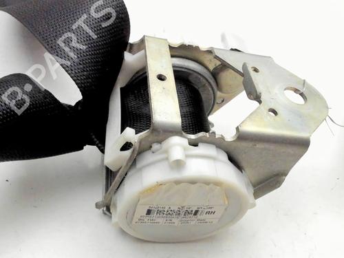 Used Rear right seatbelt Rear right seatbelt FIAT 500L (351_, 352_) 1.3 D Multijet (199LXY1A, 199LXY11) (84 hp) 39760358 39760358