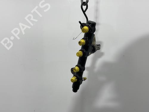 Used Injection rail PEUGEOT EXPERT Van (V_) 2.0 BlueHDi 120 (122 hp) 31074655