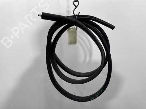 Used Rubber door seal DACIA DOKKER MPV (KE_) 1.2 TCe (KEM0, KEAY) (115 hp) 32183031