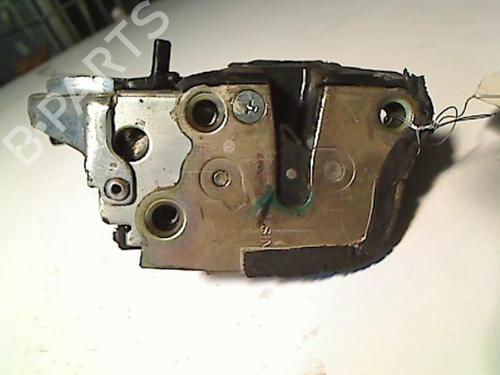 Used Rear right lock TOYOTA COROLLA Liftback (_E11_) 2.0 D (CE110) (72 hp) 20472429