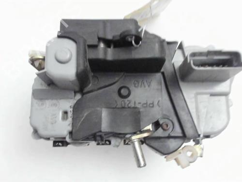Used Front left lock CITROËN XSARA PICASSO (N68) 1.6 16V (109 hp) 20439942