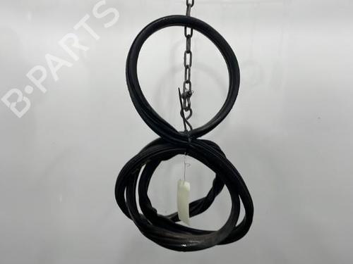 Used Rubber door seal ALFA ROMEO 159 Sportwagon (939_) 1.9 JTDM 8V (939BXE1B) (120 hp) 21240891