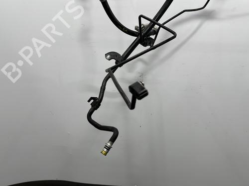 Used AC pipe AC pipe TOYOTA COROLLA (_E12_) 1.4 VVT-i (ZZE120_, ZZE120R) (97 hp) 32305861 32305861