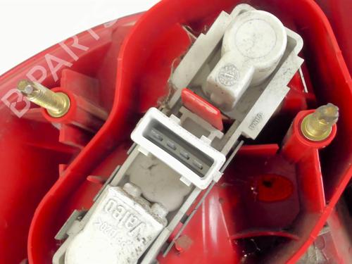 Used Right taillight Right taillight 20390900 20390900