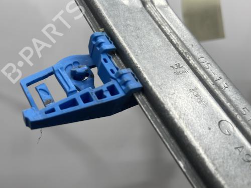 Front left window mechanism PEUGEOT 208 I (CA_, CC_) 1.2 VTI 82 | BP30137026C22