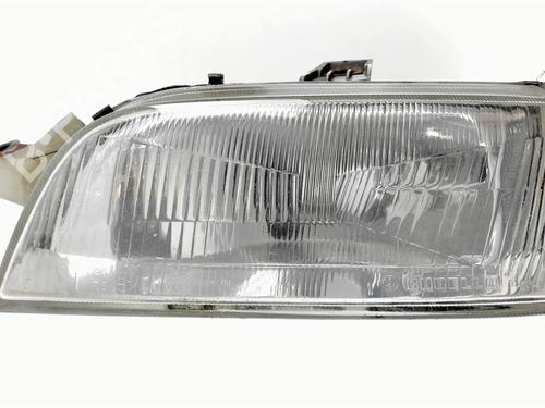 Used Left headlight FIAT PUNTO (176_) 1.7 TD (176AT) (63 hp) 20459111
