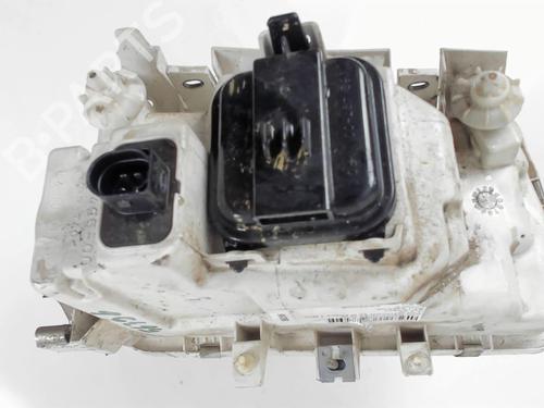 Left headlight VW POLO III (6N1) 55 1.3 | BP20477571C28 