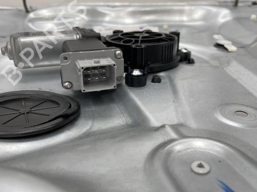 Used Front left window mechanism Front left window mechanism ALFA ROMEO GIULIETTA (940_) 1.6 JTDM (940FYB11, 940FYB1A, 940FYF11, 940FYF1A) (120 hp) 28813122 28813122