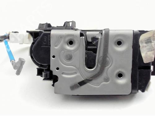 Høyre bak lås MERCEDES-BENZ CLA Coupe (C117) CLA 200 CDI / d (117.308) (136 hp) 30795258