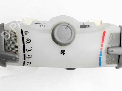 AC-Styringsenhed/Manøvreenhed PEUGEOT 107 (PM_, PN_) 1.0 | BP20438941I5