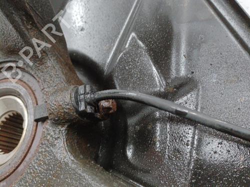 Used Left front steering knuckle Left front steering knuckle MERCEDES-BENZ A-CLASS (W169) A 180 CDI (169.007, 169.307) (109 hp) 20424550 20424550