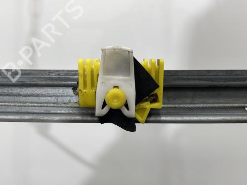 Used Front left window mechanism Front left window mechanism RENAULT MEGANE I (BA0/1_) 1.4 e (BA0E, BA0V) (75 hp) 31126801 31126801