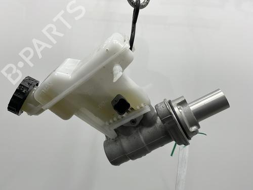 Used Brake master cylinder PEUGEOT 3008 II SUV (MC_, MR_, MJ_, M4_) 1.5 BlueHDi 130 (131 hp) 20400713