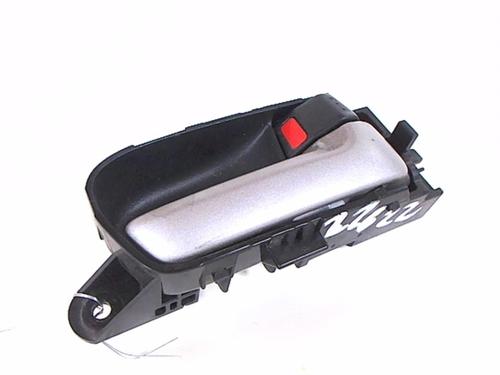 Used Front right interior door handle Front right interior door handle SUZUKI GRAND VITARA I (FT, HT) 2.0 HDI 110 16V 4x4 (SQ420D, TD83V, JA420WD) (109 hp) 20392306 20392306