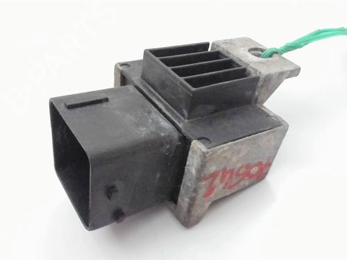 Used Electronic module RENAULT CLIO III (BR0/1, CR0/1) 1.5 dCi (75 hp) 20446153