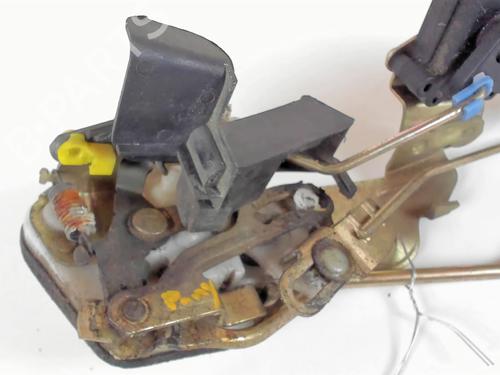 Used Front right lock HYUNDAI ACCENT I (X-3) 1.3 (75 hp) 20403135