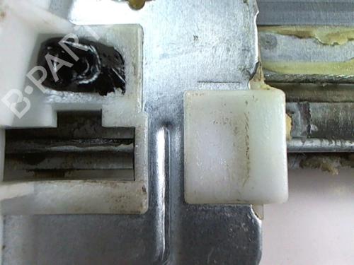 Used Front right window mechanism Front right window mechanism MAZDA PREMACY (CP) 2.0 TD (101 hp) 20444870 20444870