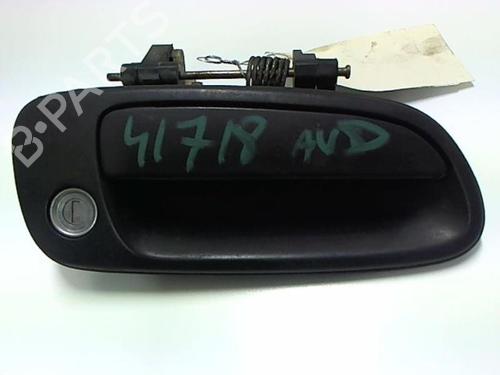 Used Front right exterior door handle TOYOTA CARINA E VI (_T19_) 2.0 D (CT190) (73 hp) 20411494