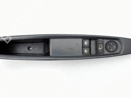 Left front window switch CITROËN C4 I (LC_) 1.6 HDi | BP33894761I27  - Image 6