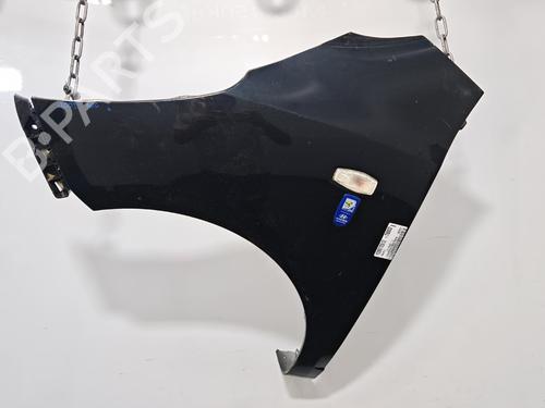 Used Left front fenders Left front fenders 37037654 37037654