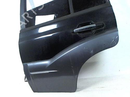 Used Left rear door Left rear door 20444131 20444131