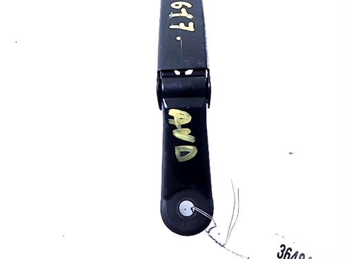 Used Front windshield wiper arm Front windshield wiper arm 20466661 20466661