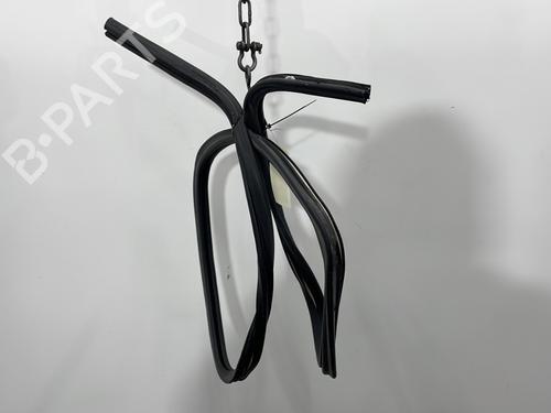 Borracha vedante da porta PEUGEOT 309 II (3C, 3A) 1.4 | BP30689360C142