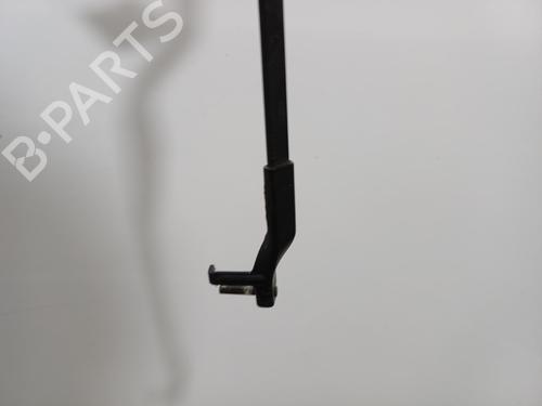 front-windshield-wiper-arm-mercedes-benz-cls-c219-2004-2005-2006-2007-2008-2009-2010-2011-40116421 main image