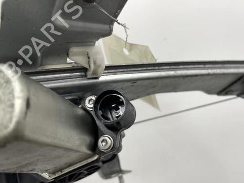 Used Front right window mechanism Front right window mechanism DACIA SANDERO 1.5 dCi (68 hp) 20395593 20395593