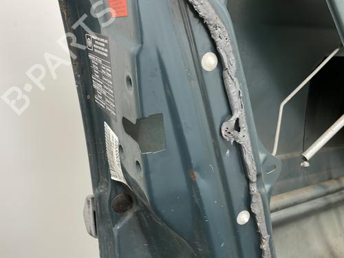 Used Left front door Left front door 26273987 26273987