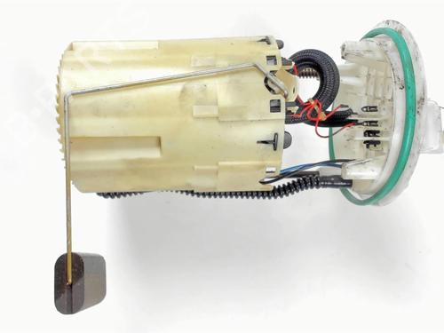 Used Fuel pump Fuel pump LANCIA YPSILON (843_) 1.3 D Multijet (843.AXF11, 843.AXF1A, 843.AXM11,... (75 hp) 20424869 20424869