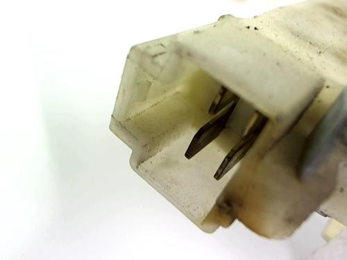 Used Front left lock NISSAN ALMERA TINO (V10) 2.2 dCi (115 hp) 20425594
