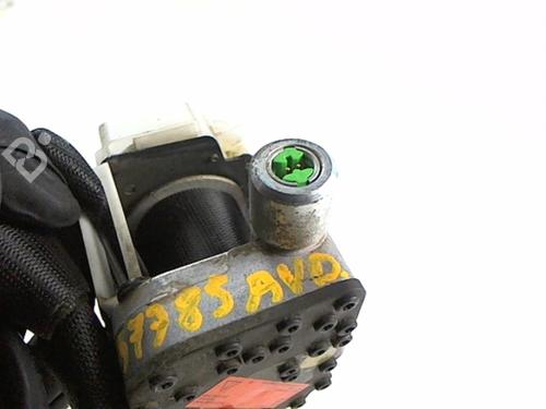 Front right belt tensioner MERCEDES-BENZ C-CLASS Coupe (CL203) C 220 CDI (203.708) | BP20426031C88 
