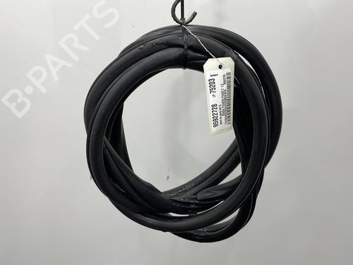 Used Rubber door seal CITROËN XSARA PICASSO (N68) 1.6 HDi (90 hp) 21222145