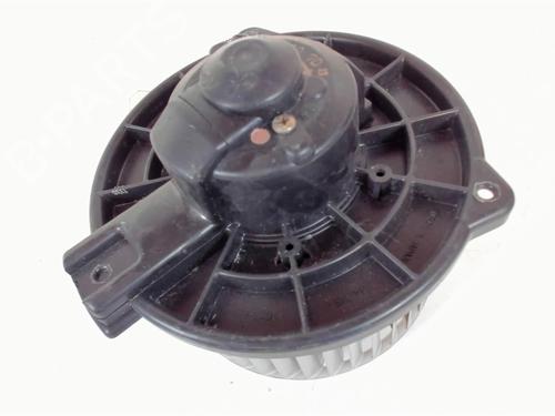 Used Heater blower motor TOYOTA RAV 4 II (_A2_) 2.0 D 4WD (CLA20_, CLA21_, CLA20R, CLA21R) (116 hp) 20416504