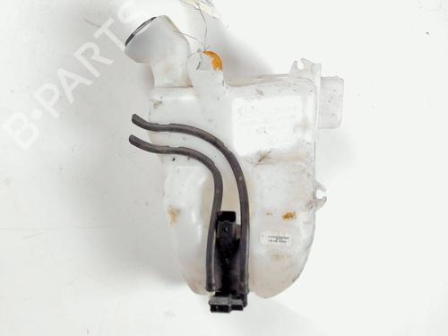 Used Windscreen washer tank Windscreen washer tank CITROËN C3 III (SX) 1.2 PureTech 82 (83 hp) 20398750 20398750