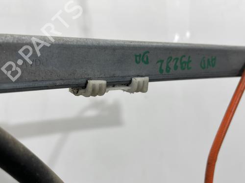 Used Front right window mechanism Front right window mechanism CITROËN SAXO (S0, S1) 1.1 X, SX (60 hp) 32736104 32736104