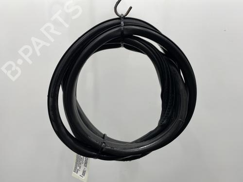 Used Rubber door seal RENAULT MEGANE III Grandtour (KZ0/1) 1.5 dCi (KZ0C, KZ1A) (90 hp) 24596561