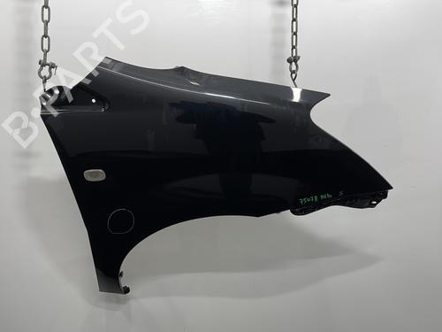 Used Right front fenders TOYOTA COROLLA Verso (ZER_, ZZE12_, R1_) 2.2 D-4D (AUR10_, AUR10R) (136 hp) 21009868
