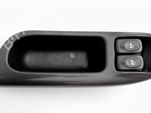 Used Left front window switch Left front window switch RENAULT SCÉNIC I MPV (JA0/1_, FA0_) 1.9 dCi (JA05, JA1F) (102 hp) 25652420 25652420