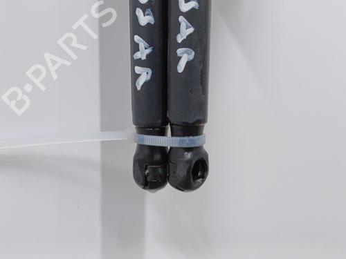 Used Tailgate lift support OPEL ASTRA H Estate (A04) 1.7 CDTI (L35) (101 hp) 20427926