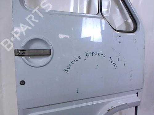 Right front door RENAULT MASTER I Van (T__)  | BP21203590C3 