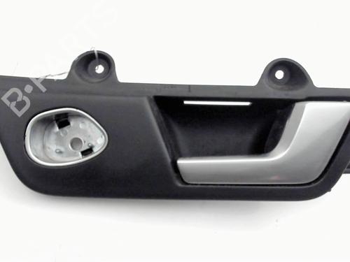 Używane Klamka wewnętrzna drzwi przednich prawych AUDI A4 B7 Avant (8ED) 1.9 TDI (116 hp) 30913034