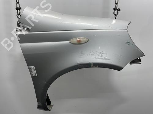 Aleta delantera derecha TOYOTA YARIS (_P1_) 1.4 D-4D (NLP10_, NLP10R) (75 hp) 30603051