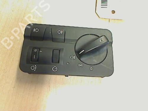 Used Headlight switch BMW 3 (E46) 320 d (136 hp) 21229115