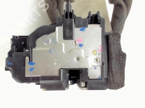 Used Front right lock NISSAN NV200 / EVALIA Bus 1.5 dCi 90 (M20, M20M) (90 hp) 20391160