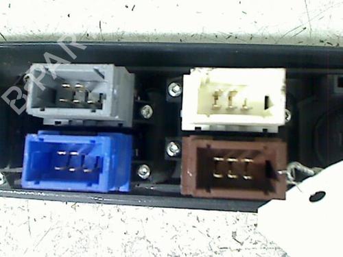 Used Left front window switch Left front window switch RENAULT LAGUNA I (B56_, 556_) 1.9 dTi (B56J) (98 hp) 20458540 20458540