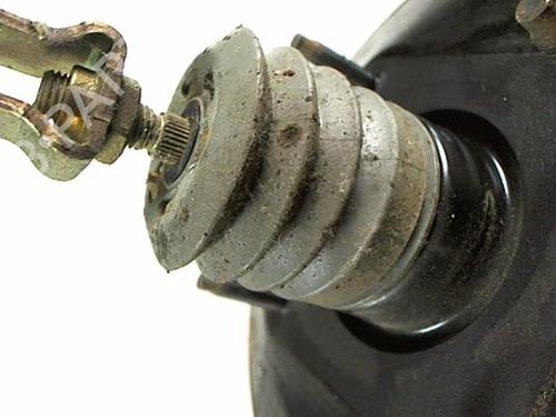 Servo brake TOYOTA AVENSIS Liftback (_T22_) 2.0 D-4D (CDT220_, CDT220R) | BP20404246M42 