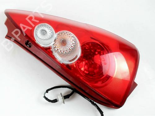 right-taillight-mazda-5-cr-2005-2006-2007-2008-2009-2010-26964235 main image